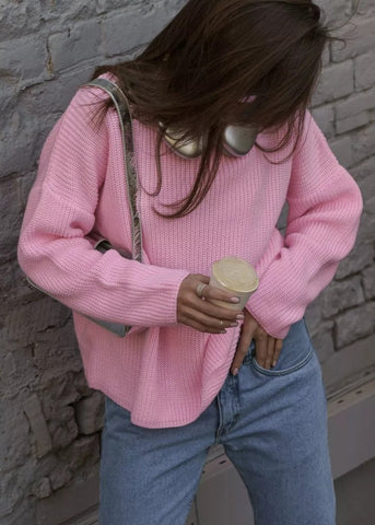 Effortlessly Chic - Women's Round Neck Loose Sweater