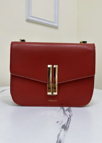 Noir Axis - Structured Black Leather Shoulder Bag