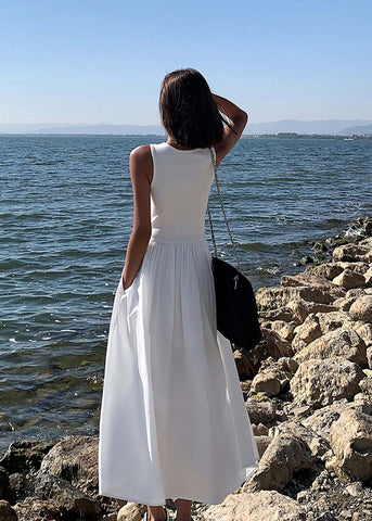 Isla Flowy Maxi Dress Sleeveless White Summer Dress with Pockets