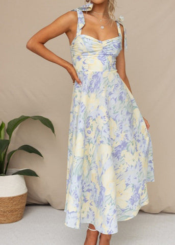 Lunaria Dress Floral Tie-Shoulder Sweetheart Midi